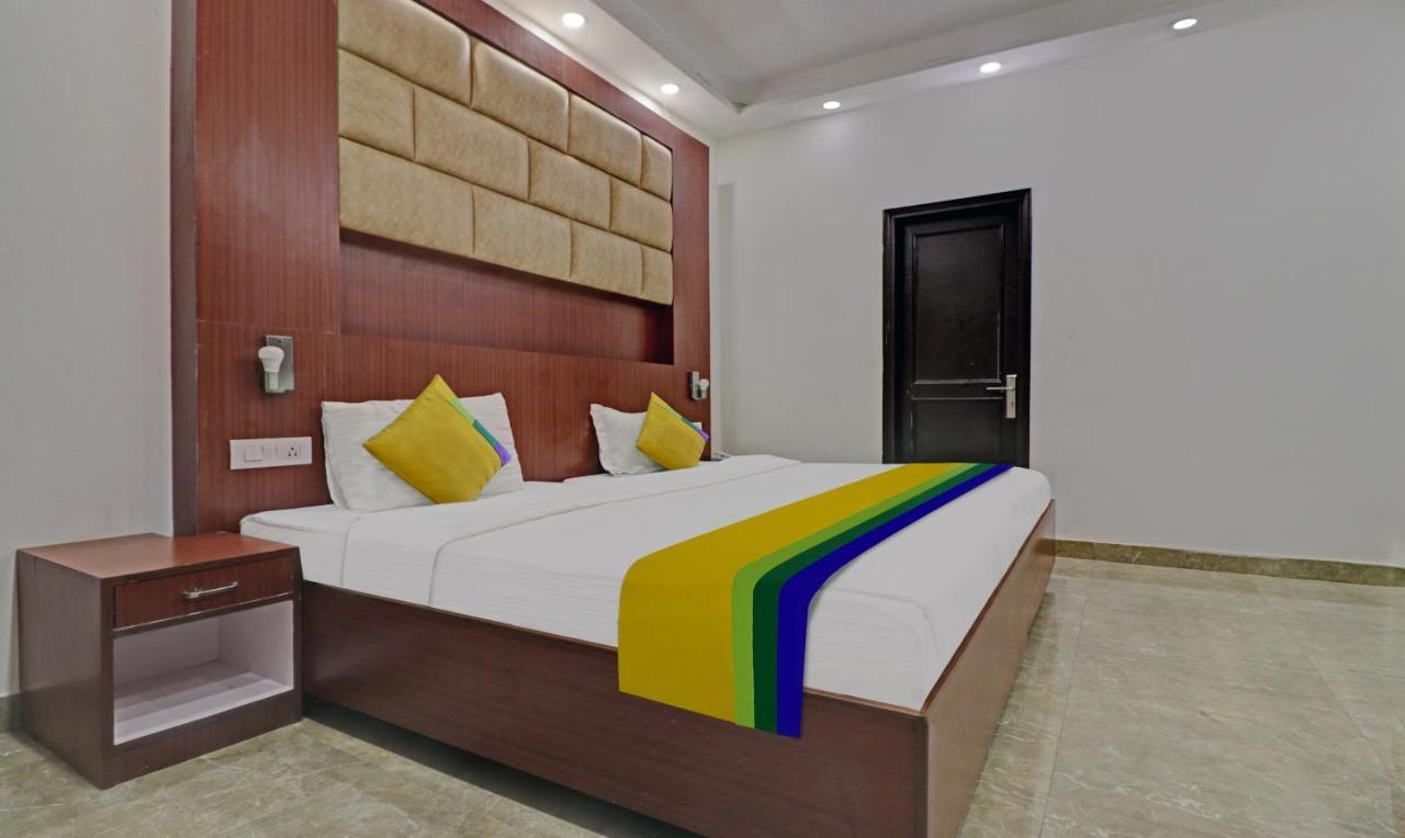 Itsy Hotels Hamlets Stay Noida Exteriér fotografie