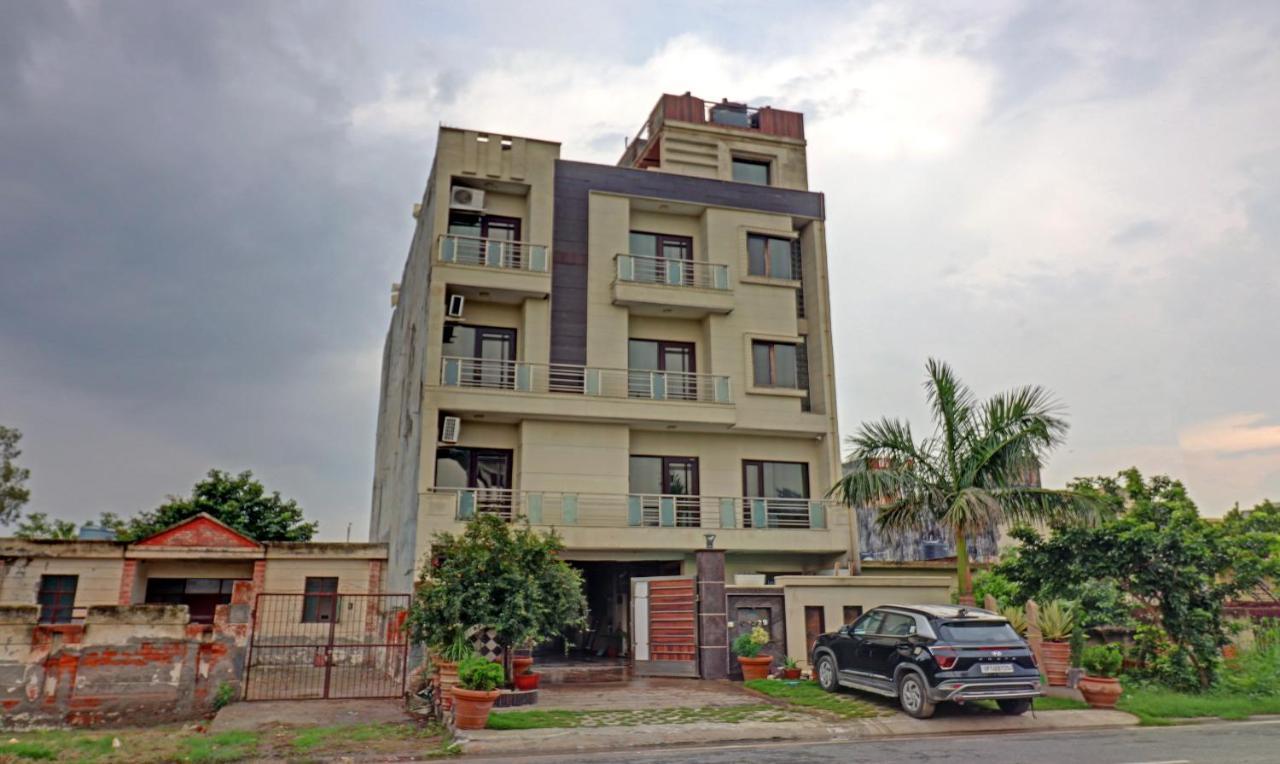 Itsy Hotels Hamlets Stay Noida Exteriér fotografie
